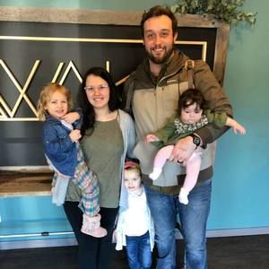 Meet your Posher, Travis